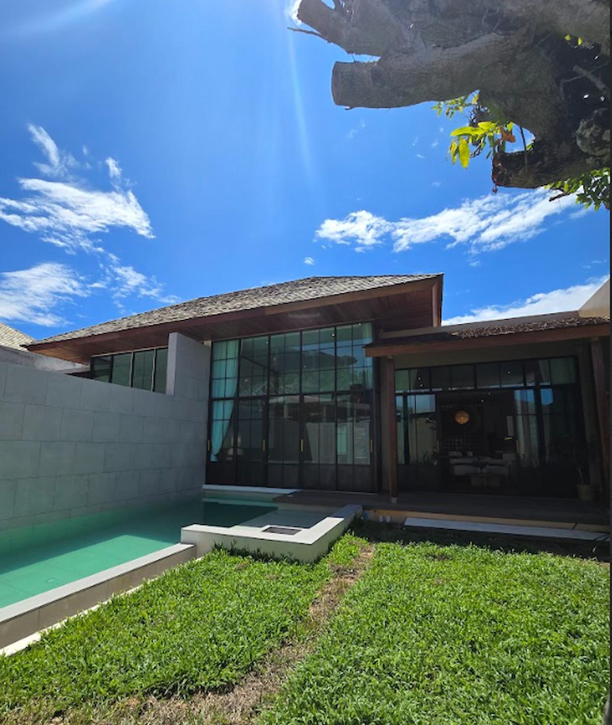 Продажа Вилла в Пхукет (Равай) — Saturdays Villas Rawai Phuket на берегу моря - фото 1