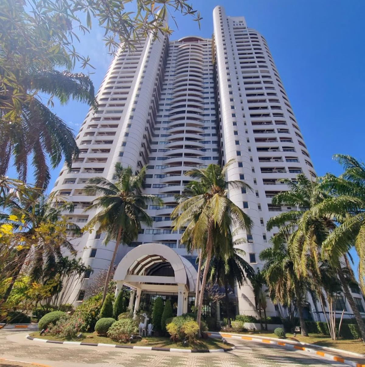 Продажа Квартира в Паттайя (На Джомтьен) — Krisda Golden Condotel Cliff & Park у моря - фото 2