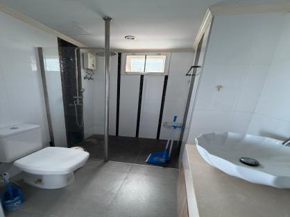 Amazon Residence (RENT)