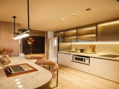 Arom Jomtien Pattaya (RESALE 1BR 23 floor)