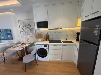 Dusit Sea Spire Pattaya (RESALE 1BR 27 floor)