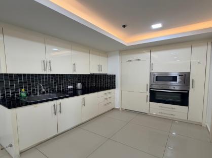 Cosy Beach View Condominium (1BR 11 floor)