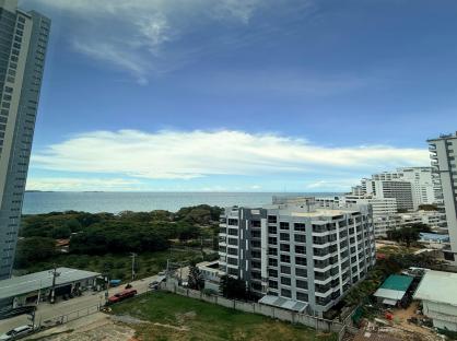 Cosy Beach View Condominium (1BR 11 floor)