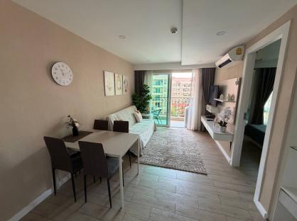 Seven Seas Condo Resort (1BR 7 floor)
