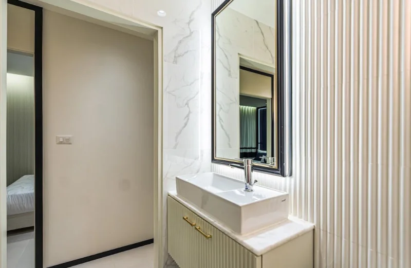 Embassy Life: 2 bedroom