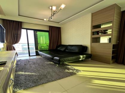Dusit Grand Condo View Pattaya