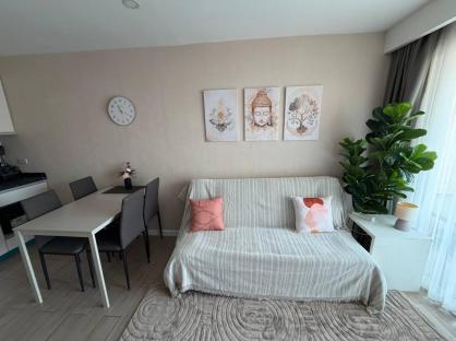 Seven Seas Condo Resort (1BR 7 floor)